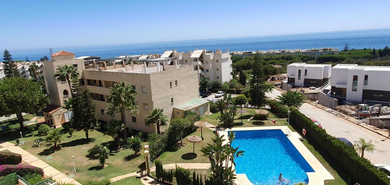Ferienwohnung Corner Sea View Penthouse With 95M² Terraces Marbella Exterior foto