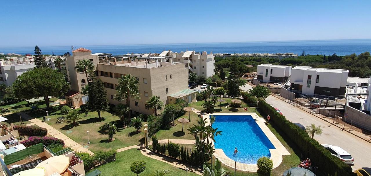 Ferienwohnung Corner Sea View Penthouse With 95M² Terraces Marbella Exterior foto