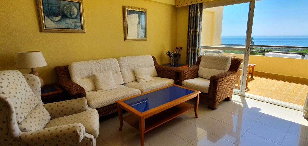 Ferienwohnung Corner Sea View Penthouse With 95M² Terraces Marbella Exterior foto